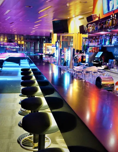 Billard & Bar