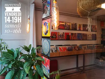 Cosmodiscos Record Store