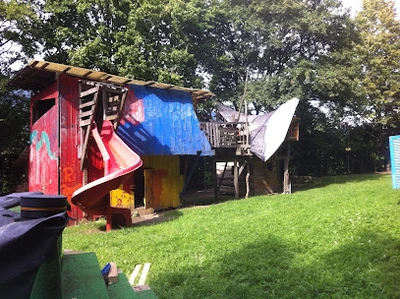 Place de jeux Robinson